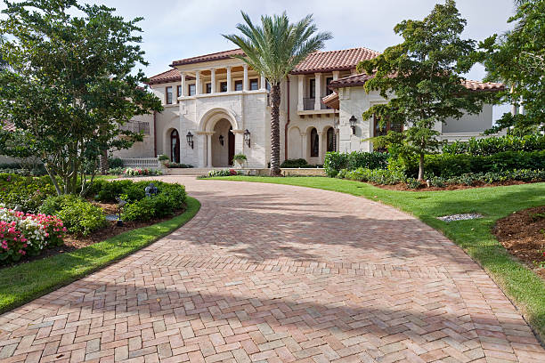 Best Driveway Pavers Near Me  in Lamar, MO